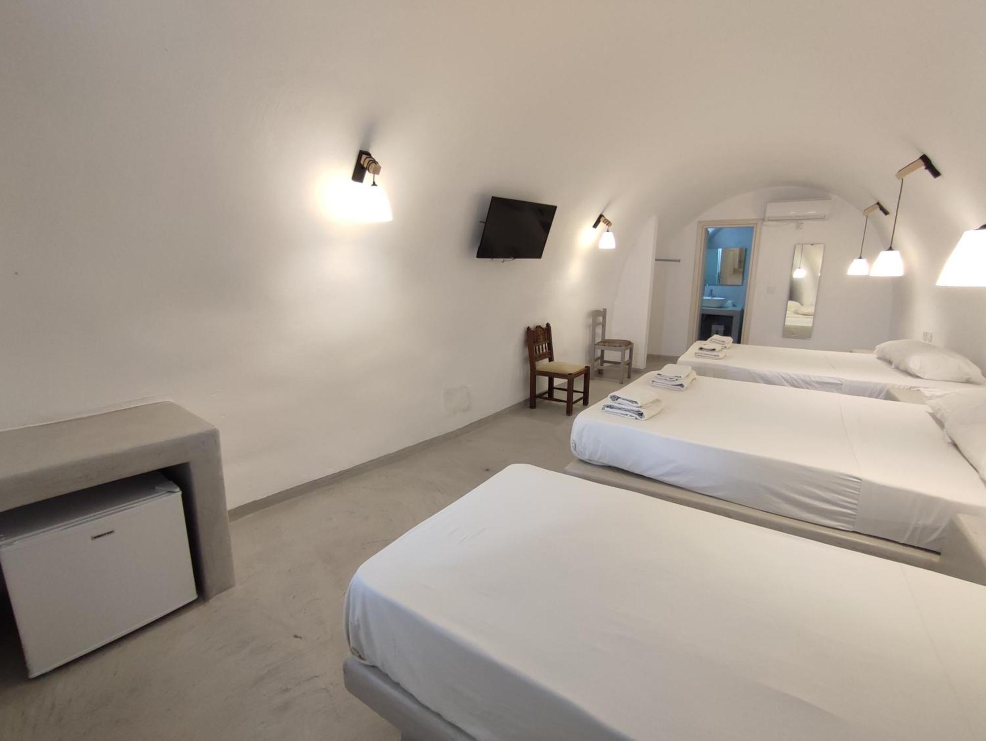 Magic Caves Rooms- Fira Center Dış mekan fotoğraf